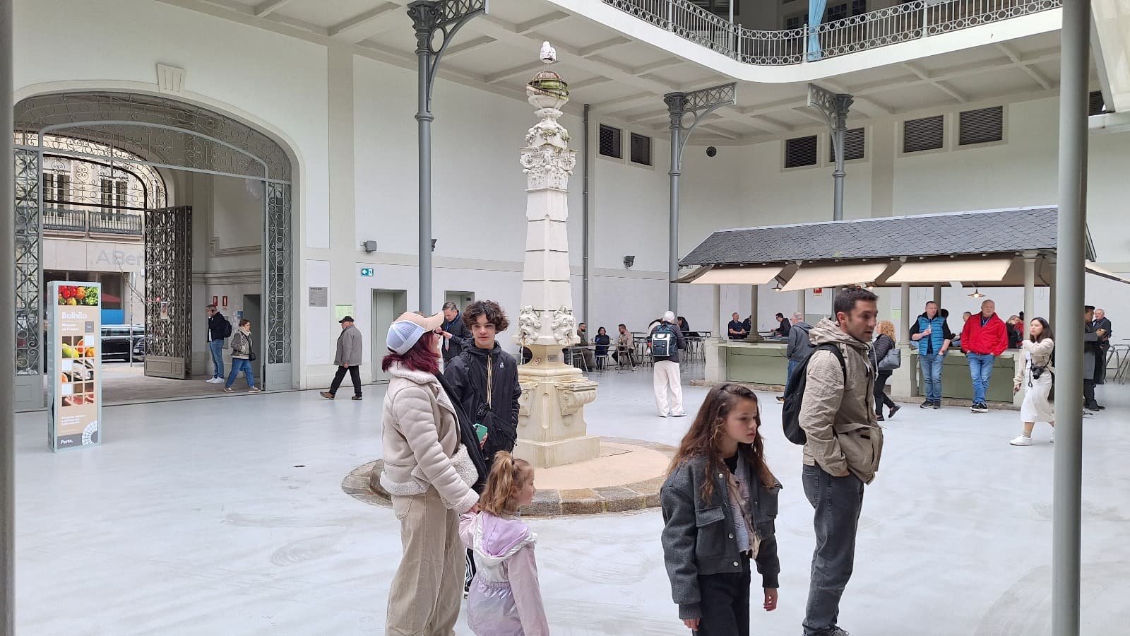 Porto private morning tour, by those who know it well