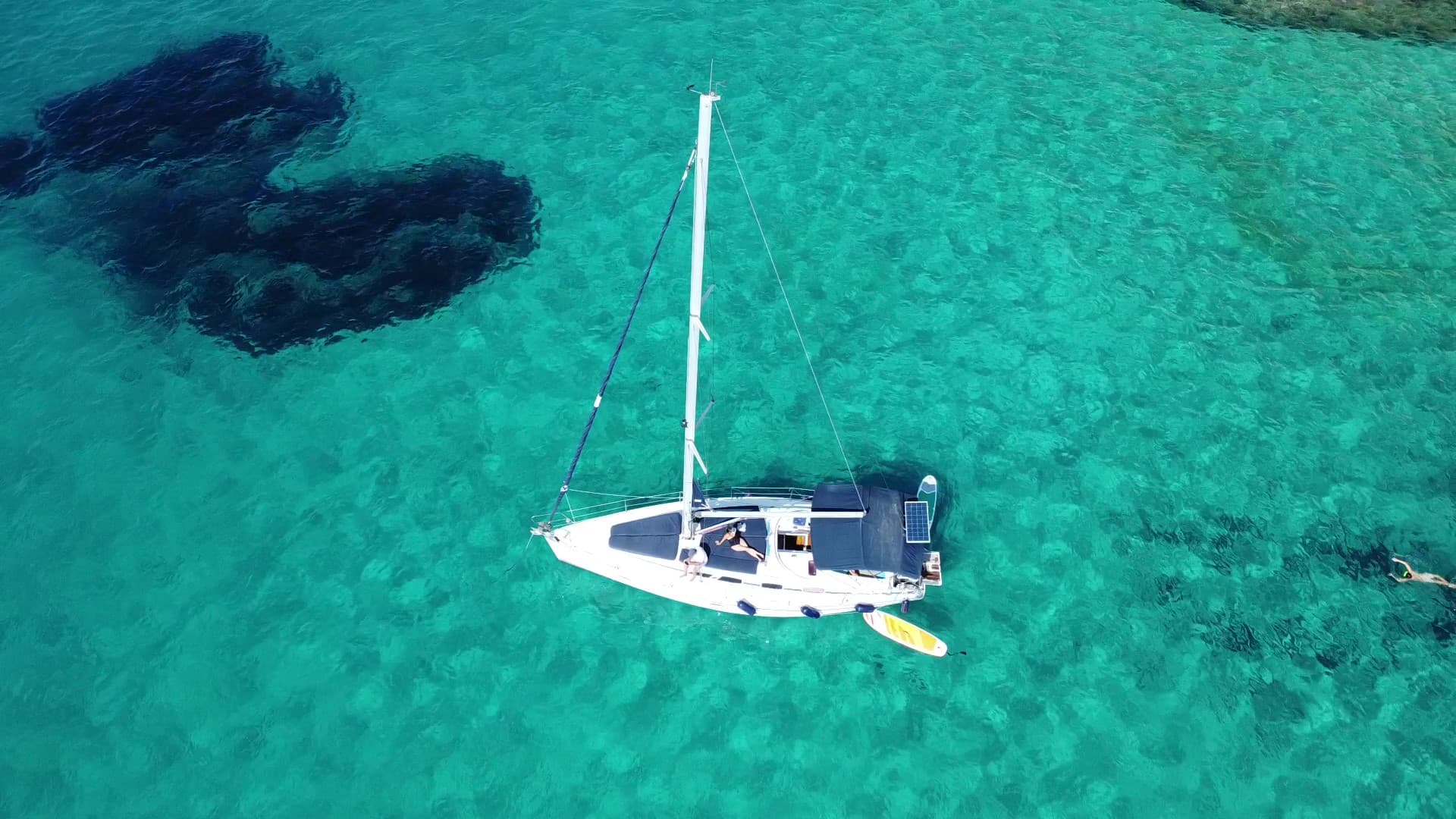 "Mallorca adventure: Sailing Tour Small Group, Drinks, food, Swim Clear Water!