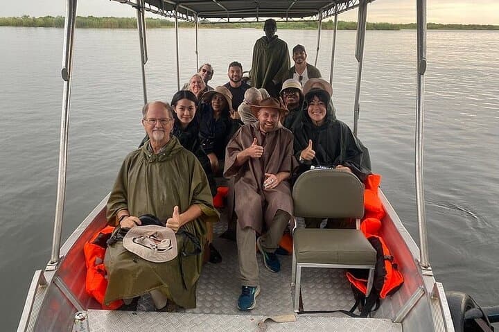 Half Day Tour in Chobe Afternoon Boat Safari 