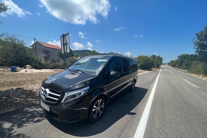 Split Airport to Tisno Garden Festivals