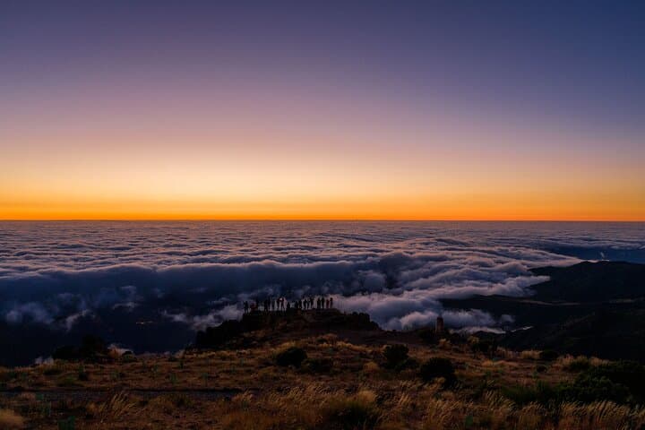 PR1 Sunrise Pico do Arieiro Vereda Hiking Transfer