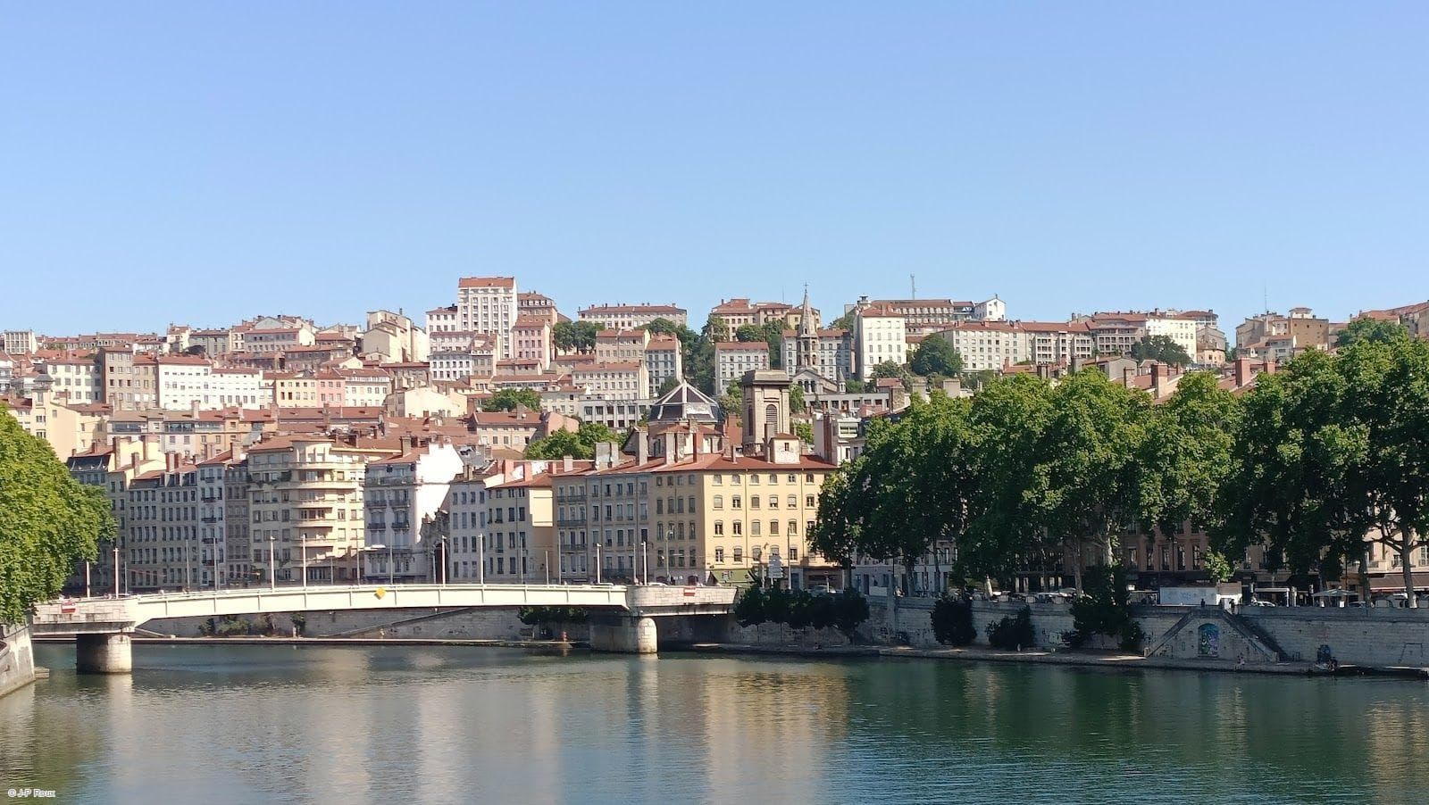 Lyon: Old Town Renaissance Walk In-App Audio Tour