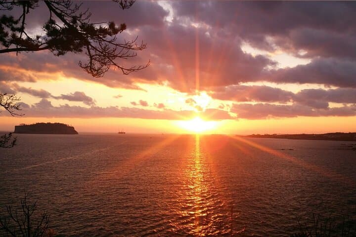 2 Days Private Taxi Tour - West and South of Jeju Island