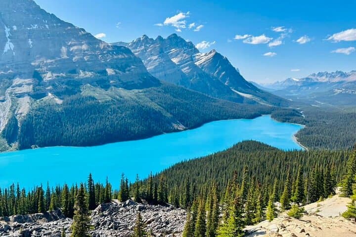 Calgary YYC Airport to Jasper, Alberta – Private Shuttle