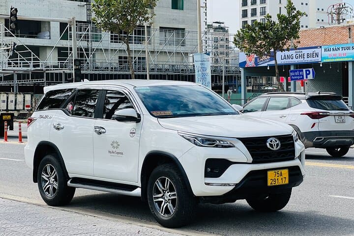 Private Transfer: HUE CITY CENTER - HUE TRAIN STATION (ONE-WAY)