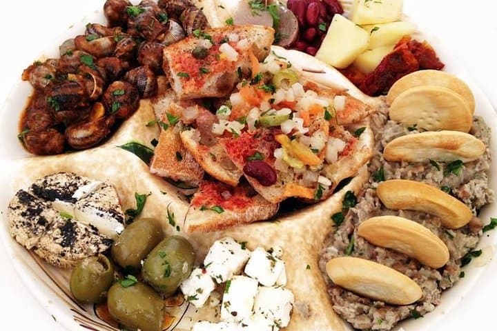 The Valletta Street Food and Culture Walking Tour 