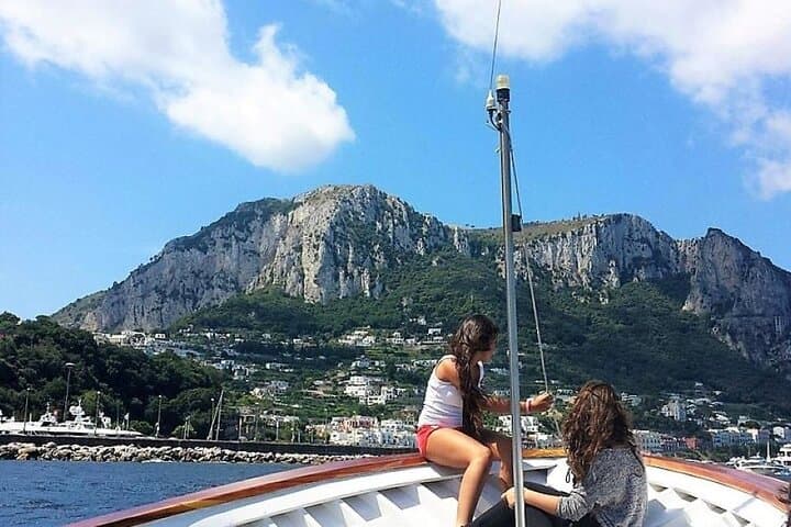 Rome to Capri Day Trip: Private Local Guide & Chauffeur Service