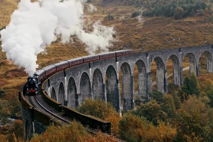 Glenfinnan Viaduct Glencoe Fort William Private Tour Glasgow 