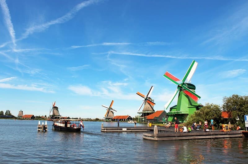 Zaanse Schans Windmills Guided Tour - Half Day from Amsterdam