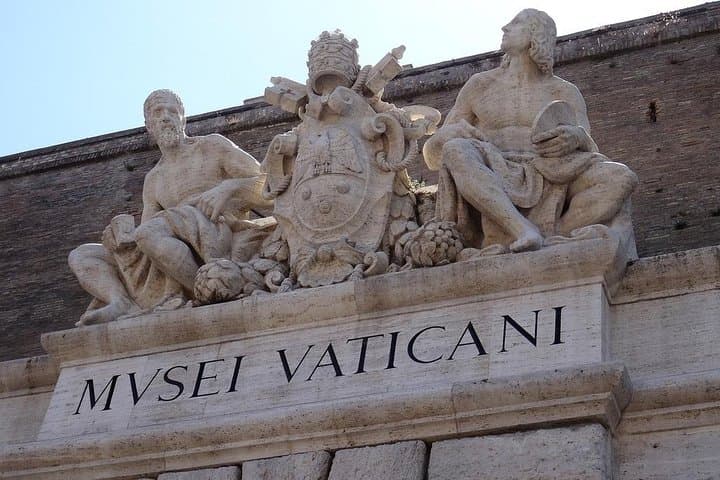 Vatican City skip the line With ticket 