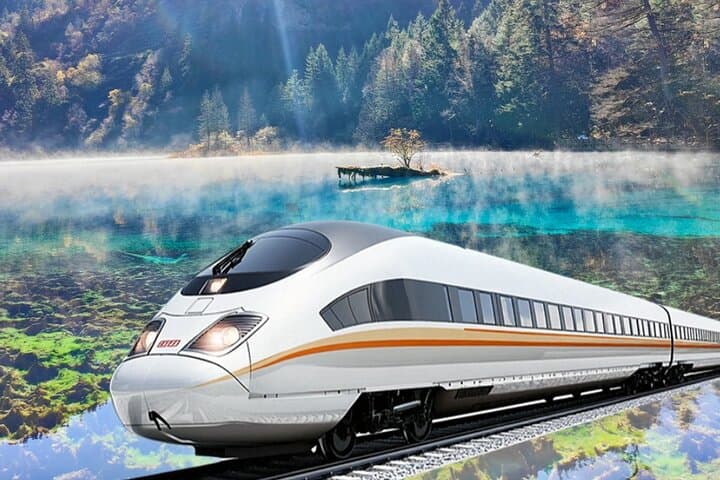 Three-day private tour to Jiuzhaigou by high-speed rail