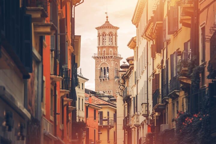 Hire Photographer, Professional Photo Shoot - Verona