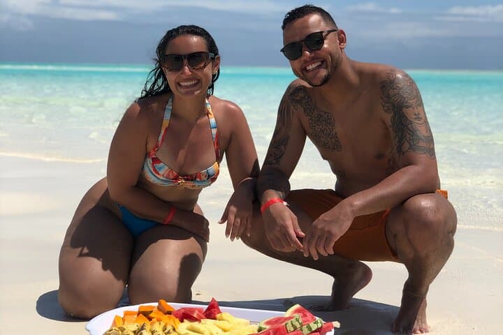 Private Mnemba Island and Turtle Aquarium Tour 