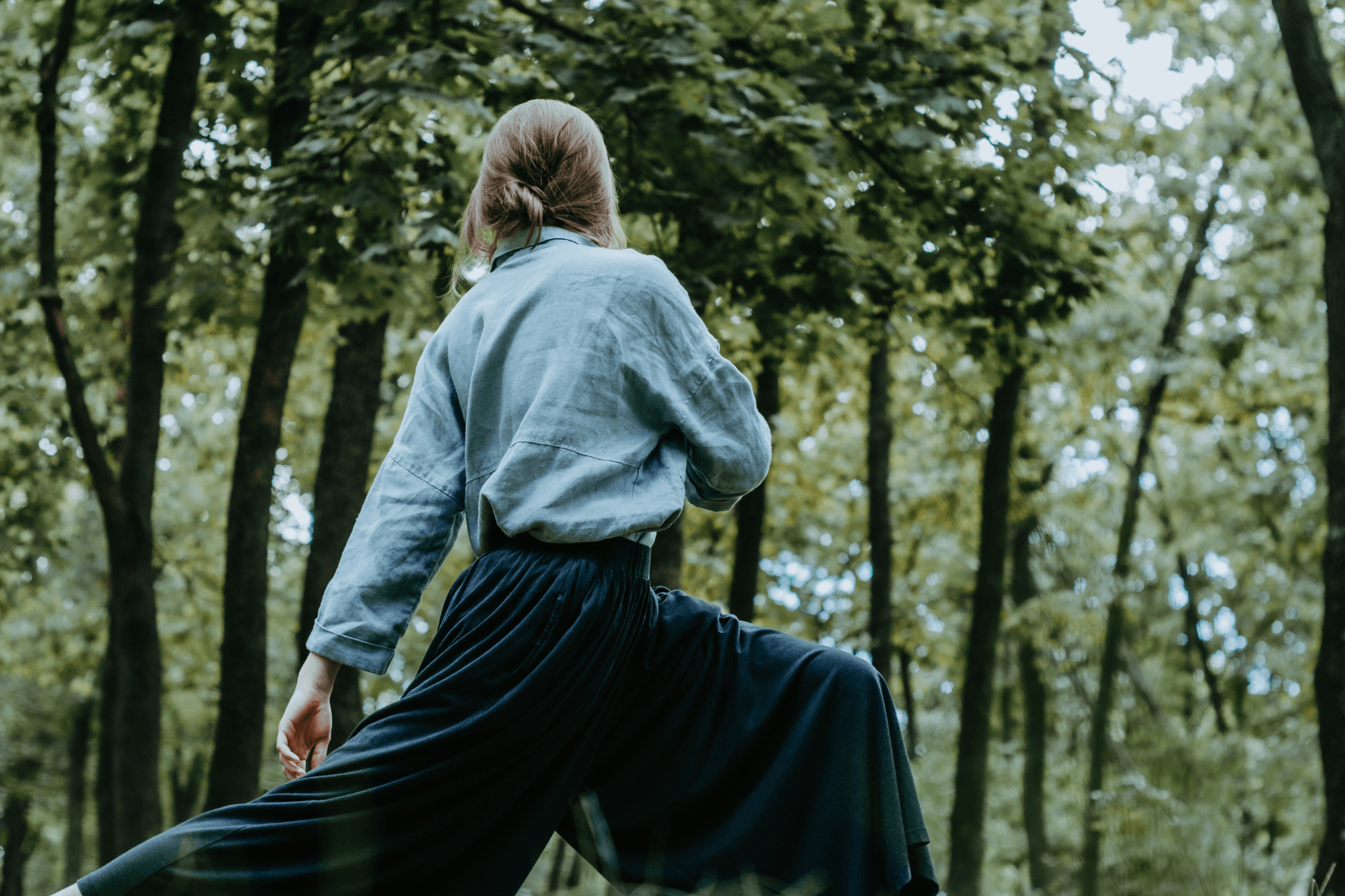 VÄKI - Moving Nature