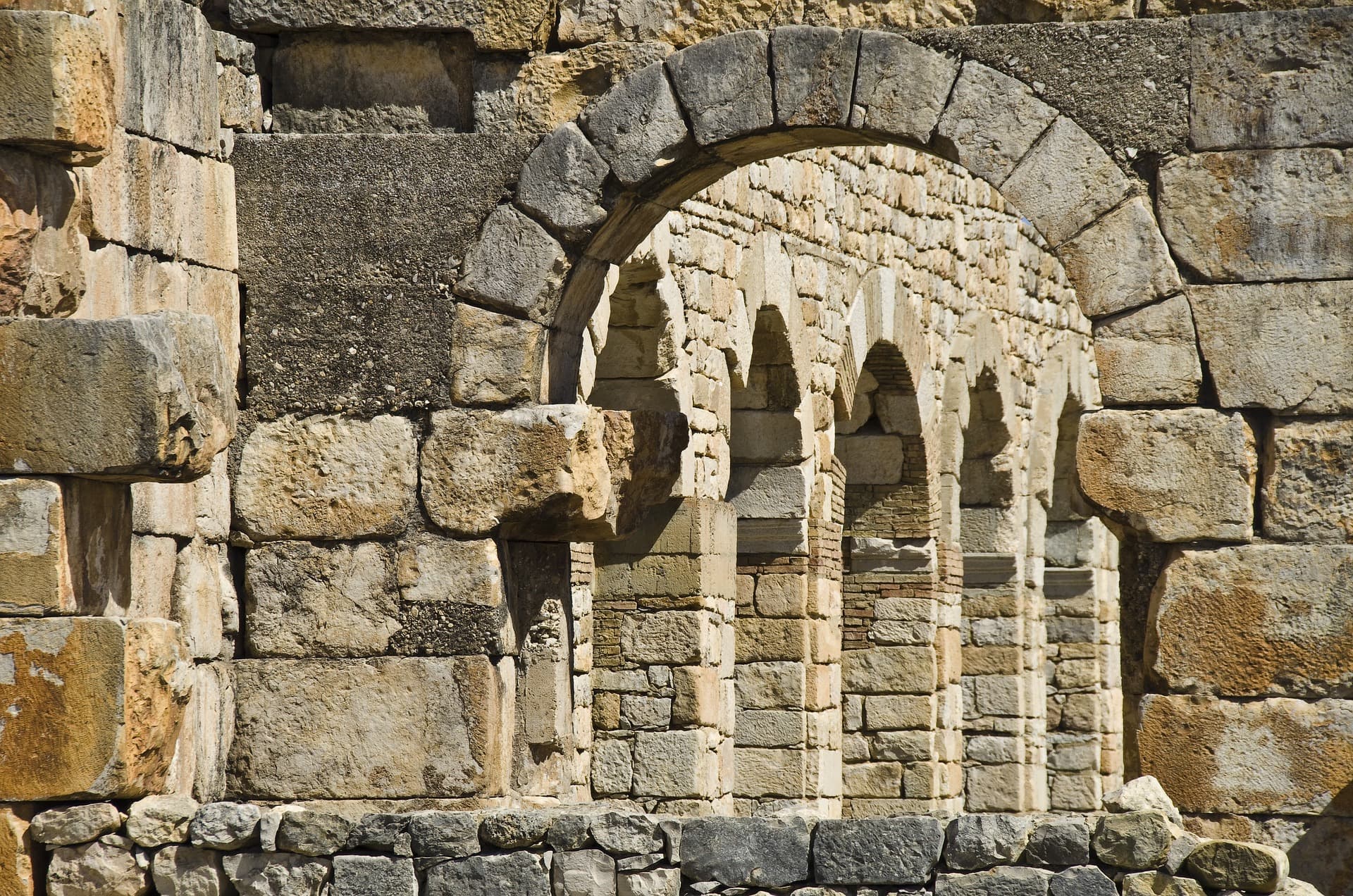 Volubilis Roman Ruins & Meknes Day Trip from Rabat