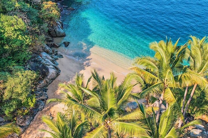 Puerto Vallarta : Snorkeling at Playa Escondida & Canopy Tour