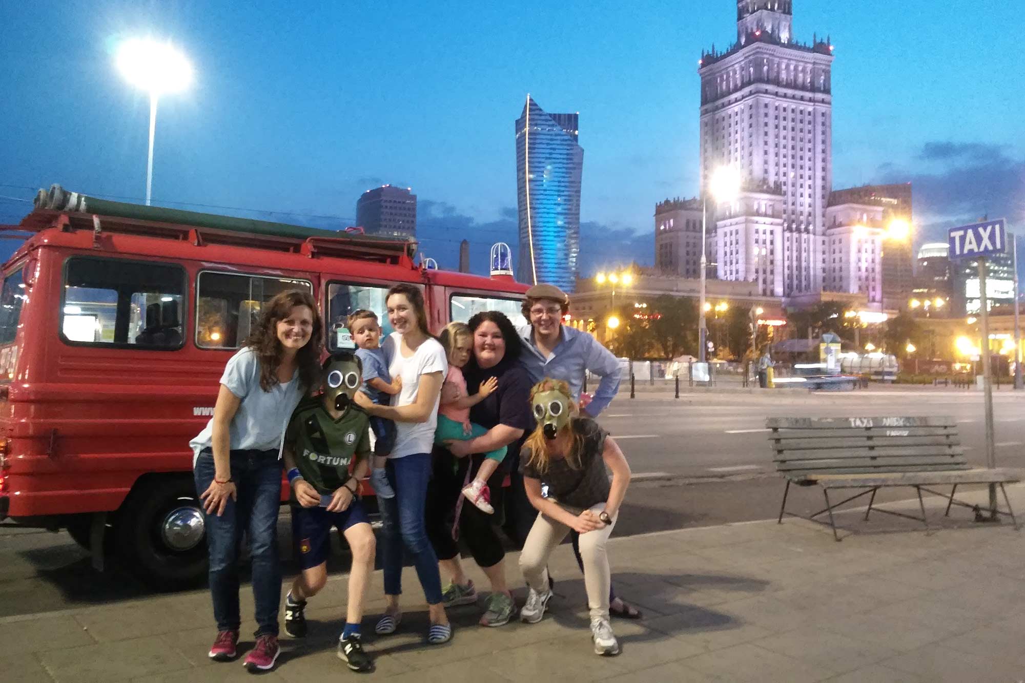Your Custom Warsaw Tour – Private Experience by Retro Minibus with Hotel Pickup