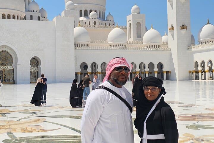 Grand Mosque Emirates Palace and BABS Temple