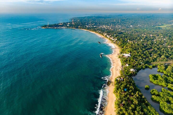 Airport Taxi Transfers from Colombo Airport to Hambantota