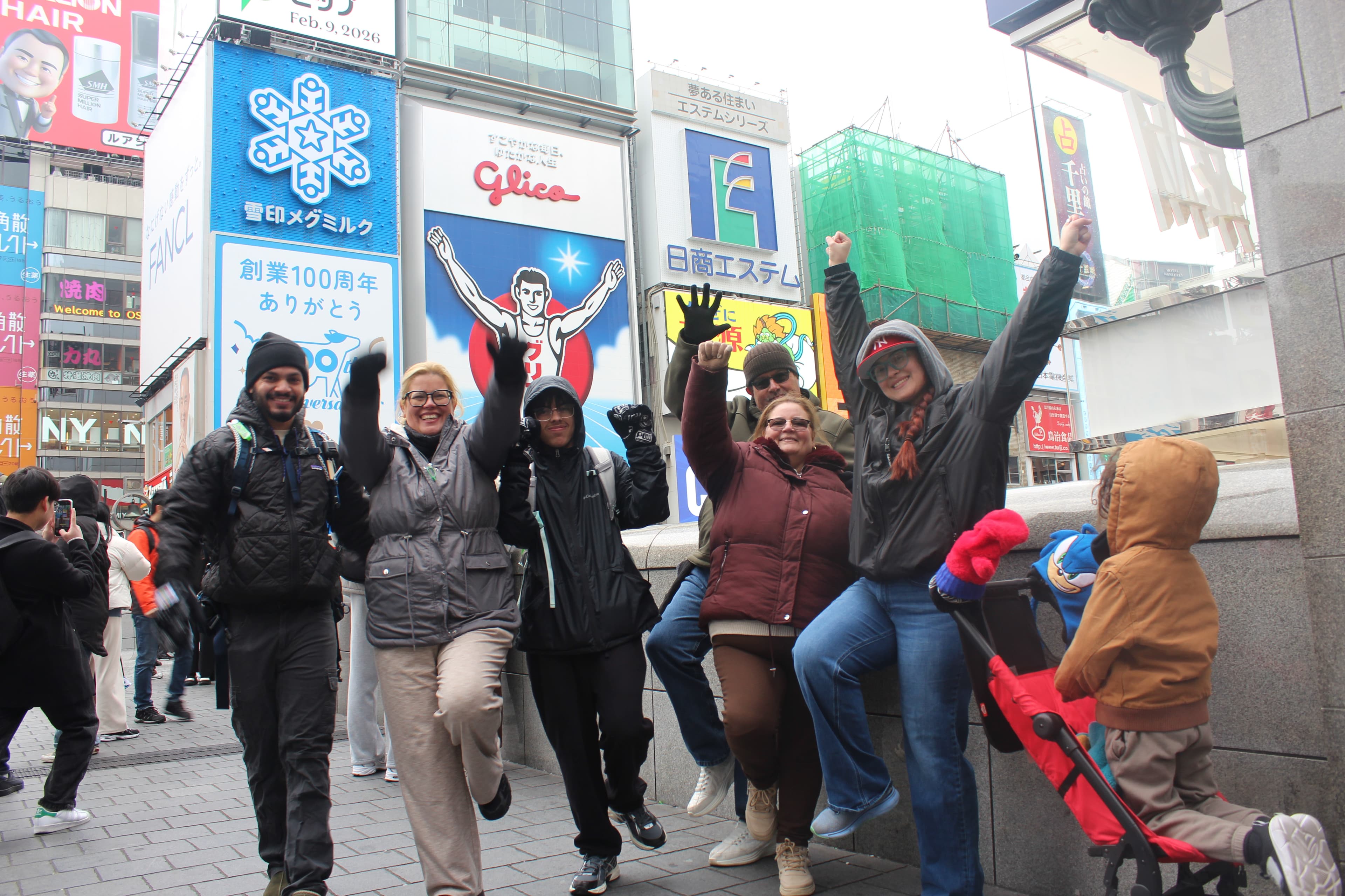 Osaka walking tour: Namba local tour by local guide