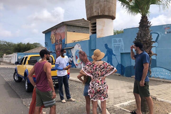 2.5 Hours Private Tour in Espargos City and Sal Island