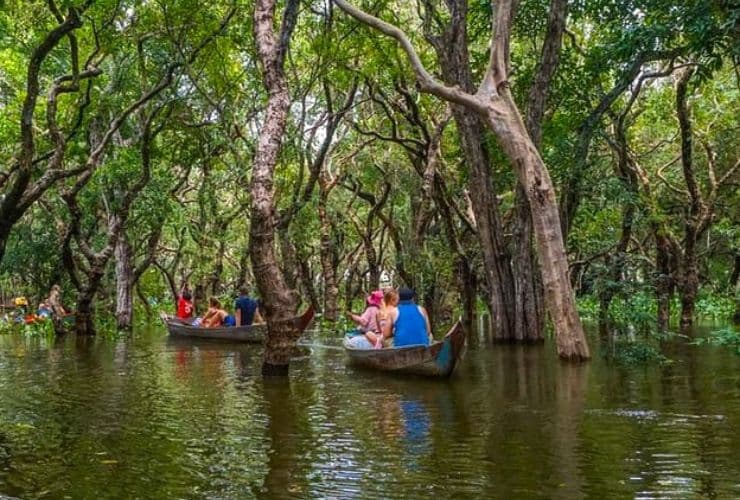 Floating Village at Tonle Sap Lake & Siem Reap City Tuk-Tuk Tour