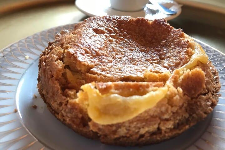 Small Group: Bordeaux Organic Food Tour - French Apéro Style