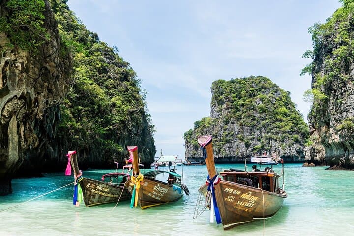 Private Half-Day Krabi Four Islands Tour with long-tail Boat