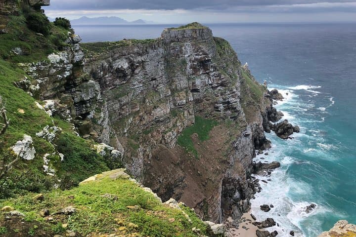 Private Day Tour to Cape Point , Penguins, Wine or Beer Tasting