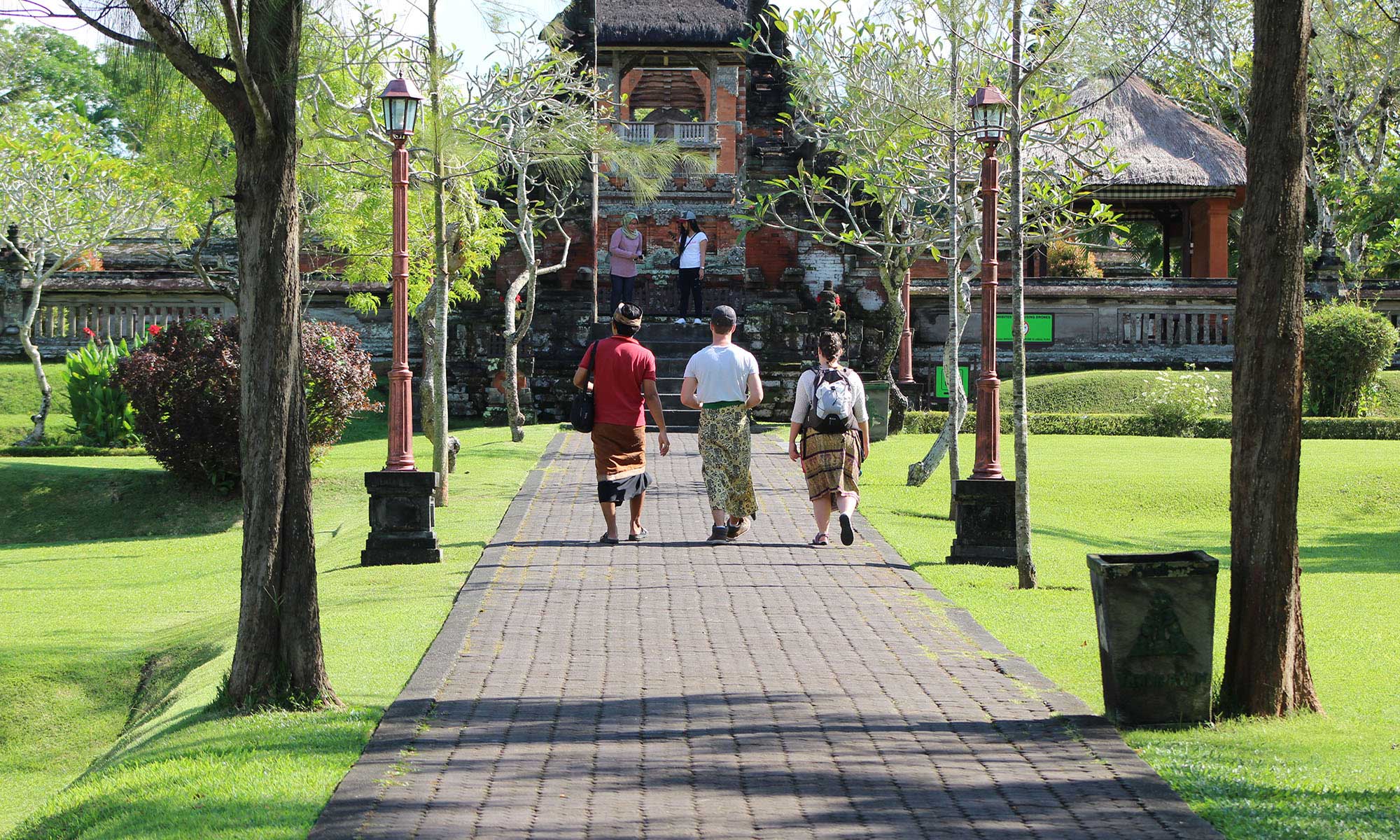 Bali Day Trip Tanah Lot Sunset Tour