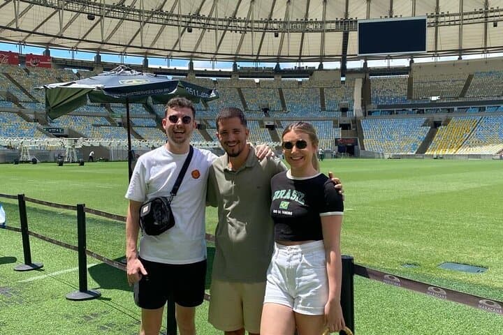 Rio de Janeiro: Join a Maracanã Stadium Tour with Local