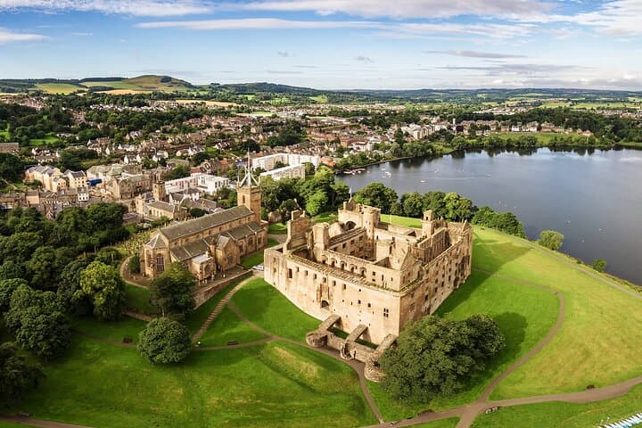 The Outlander Private Day Tour from Edinburgh