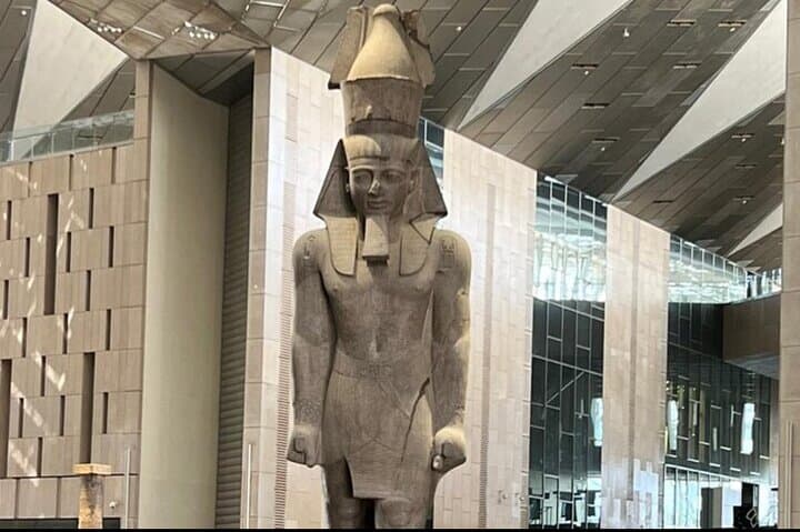 Private Guided Tour to Pyramids, Sphinx,Grand Egyptian Museum GEM