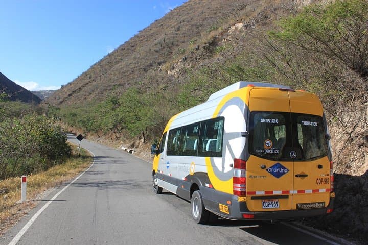 One-Way Transfer from Sacred Valley Hotels to Ollantaytambo Train Station