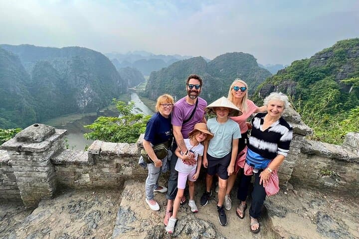 From Hanoi: Ninh Binh Deluxe Trip to Hoa Lu, Tam Coc & Mua Caves