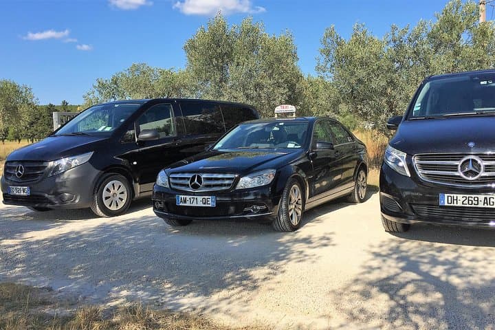 Airport transfer from Arles to Marseille Airport