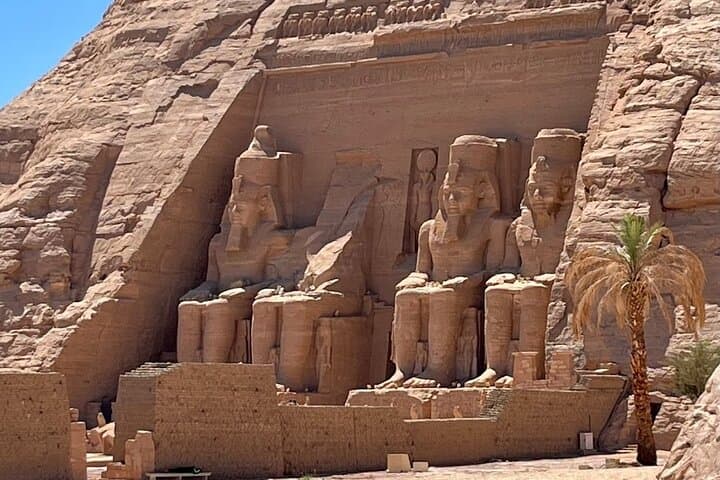 Luxor to Abu Simbel Private Day Tour – Guide & Tickets Included