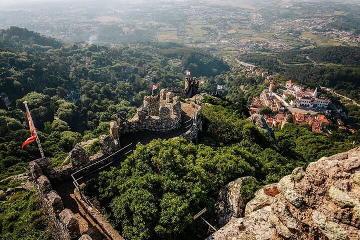 Small Group Tour: Sintra, Pena Palace, Moorish Castle & Cascais