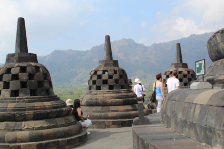 Yogyakarta Cultural Tour: Borobudur Temple, Prambanan Temple and Merapi Volcano
