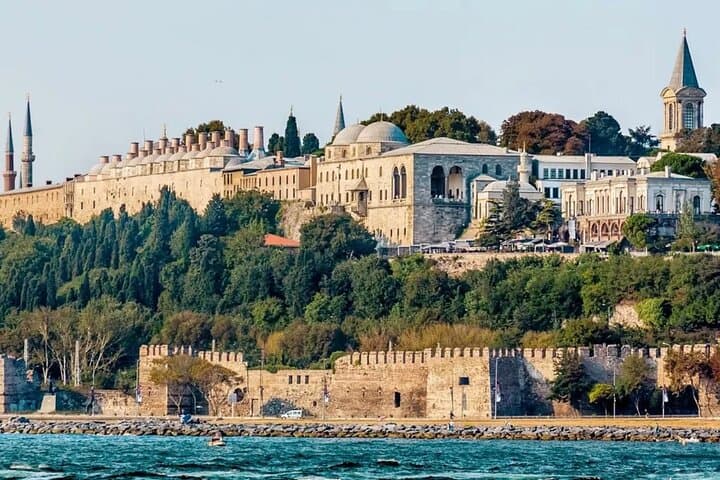 Istanbul Half Day Morning Topkapı Palace and Grand Bazaar Tour