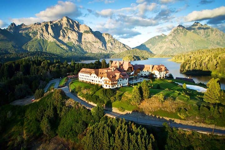 El Bolsón and Puelo Lake & Bariloche