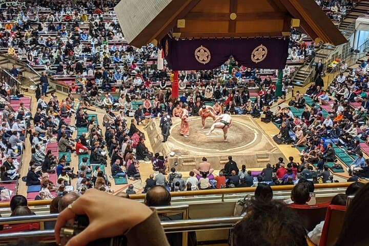 Tokyo: Enjoy Sumo match and know about it! [Ticket included]