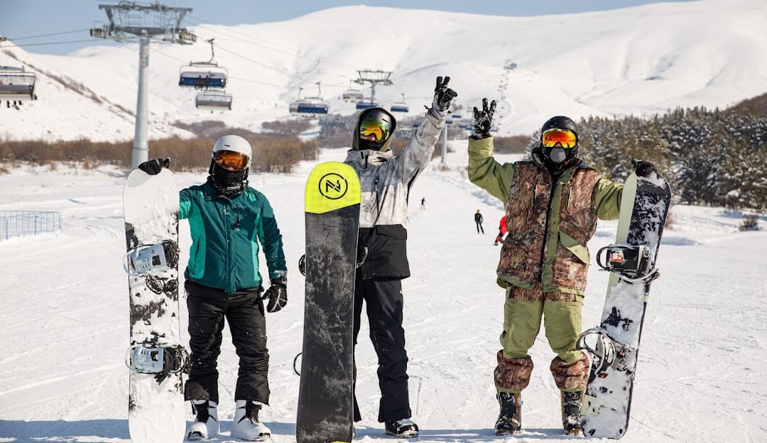 Yerevan: Myler Ski Resort & Saghmosavank Monastery Day Tour - TH