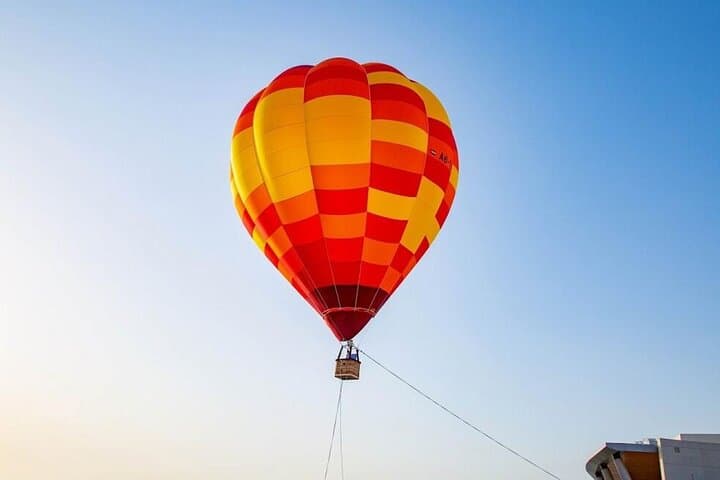 Hot Air Balloon Adventure Ride in Dubai with Hotel Pick up & drop