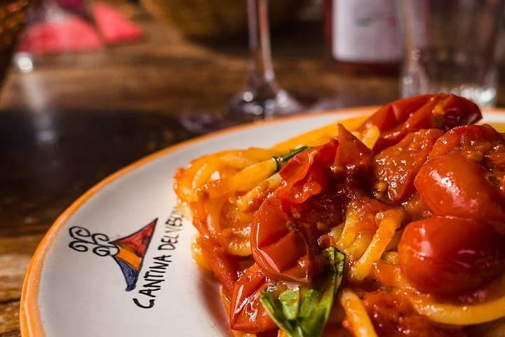 Naples Shore City Tour, Pompeii & Winery .