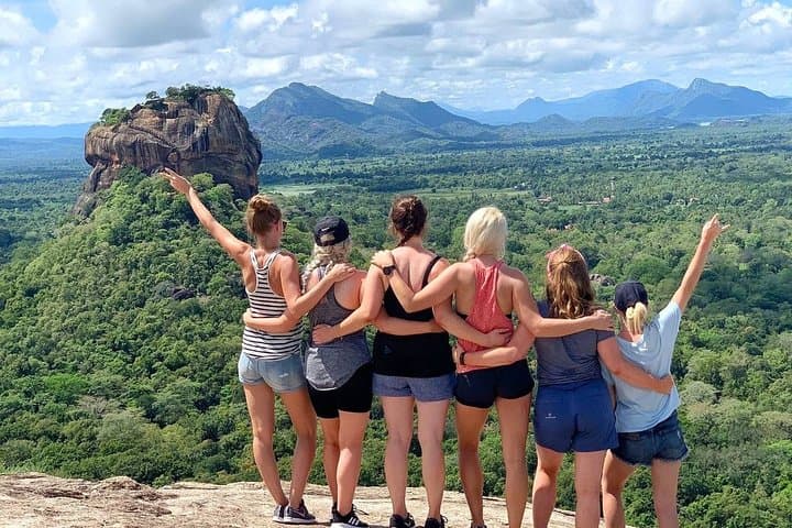 4 Days Essence Of Sri Lanka