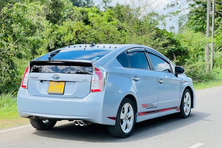 Arugam Bay to Colombo Private Taxi Transfer