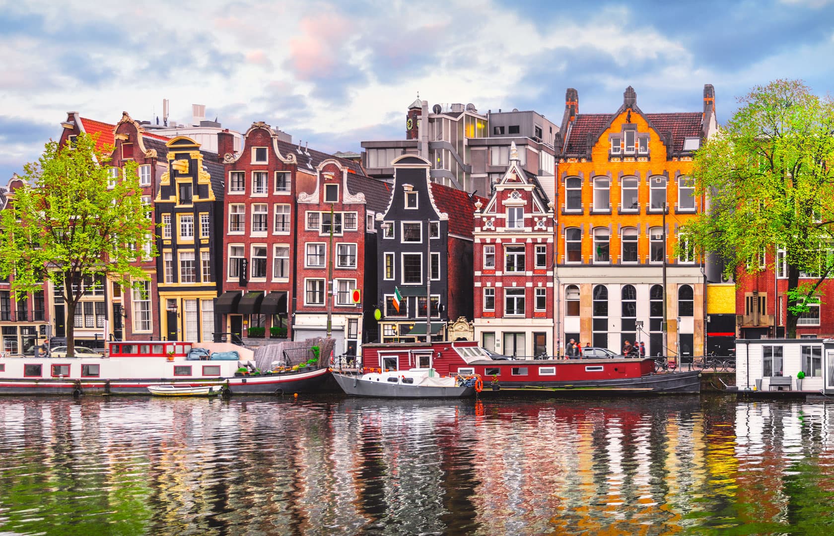 7-Day Belgium-Netherlands Small-group Trip by Minivan, 11 Excursions included