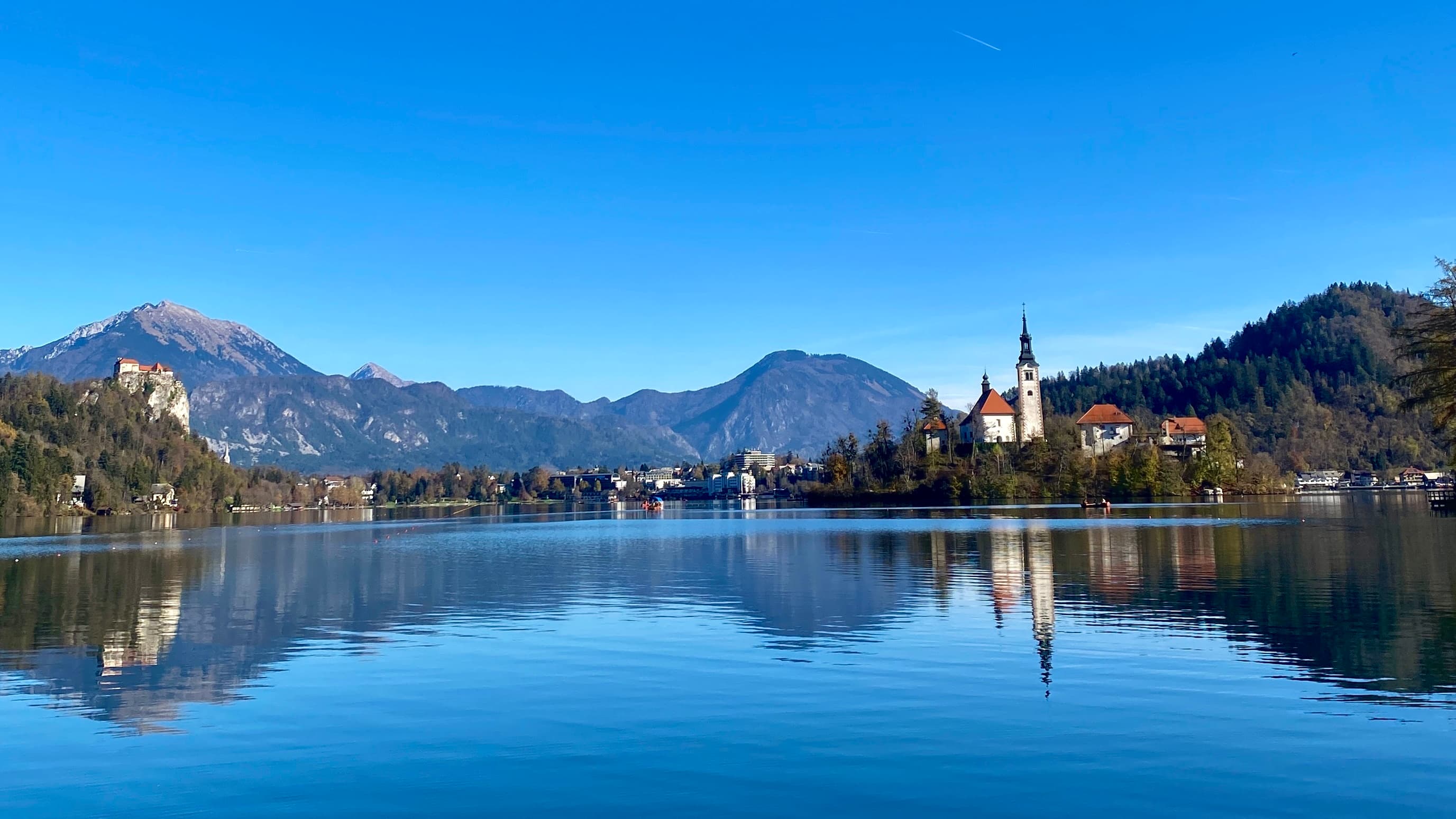 From Ljubljana: Bled Lake Visit with Professional Camera