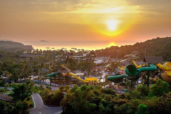 South Island Highlights Tour with Hon Thom Cable Car